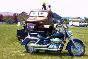 http://roadsidewonders.net/its-a-real-life-tow-mater/