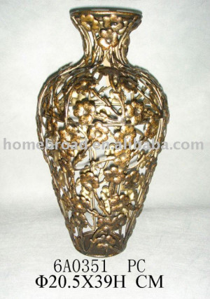 antique_metal_flower_vase.jpg