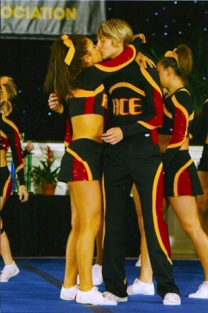 WHY IS THERE SO MANY CHEER COUPLES ON MY DASH?!