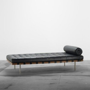 LUDWIG MIES VAN DER ROHE : Barcelona daybed