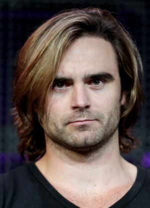 Dustin Clare
