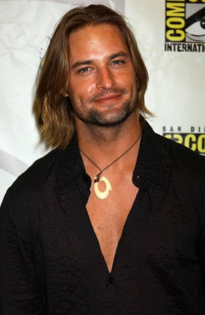 Josh-josh-holloway-3592400-391-600.jpg