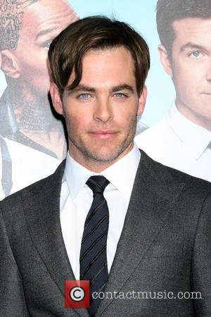 Chris Pine, J.J Abrams And Alfonso Cuaron Will Reveal Names Of Oscar ...