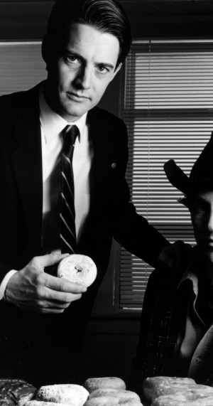 MV5BMjAyMjI2NTU1Ml5BMl5BanBnXkFtZTgwNTM1Mjg0MDE@._V1_SY1200_CR228,0 ...