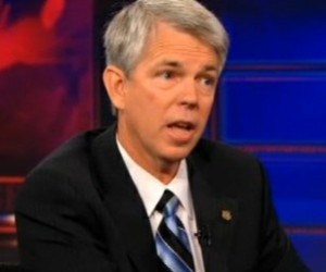 Historian David Barton Claims U.S. Constitution Directly Quotes ...