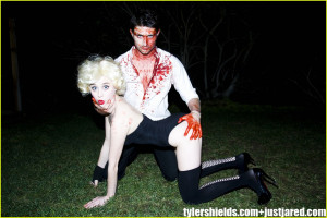 alessandra torresani matt dallas tyler shields 02 300x200 Matt Dallas ...