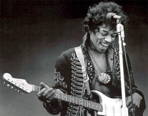 Su Jimi Hendrix ogni frase risulta inevitabilmente scontata, perchè ...