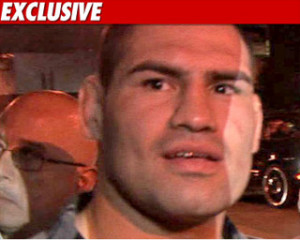 Ufc Cain Velasquez Injury...