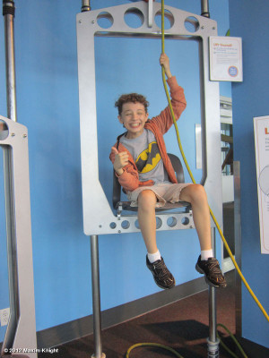 Maxim Knights Photo Who Says I Dont Pull My Own Weight picture