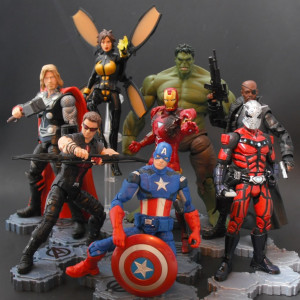 Thread: Movie Style Wasp & Ant-Man