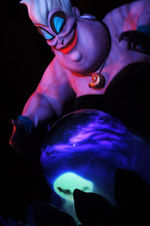 Ursula Disney Sea Witch...