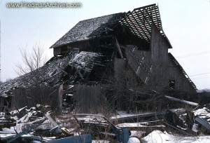 MiscellaneousImages / Decrepit Farmhouse