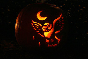 Owl Halloween Pumpkins Halloween-pumpkin-carved-owl