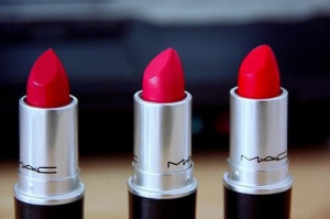 Red bright lipstick colors