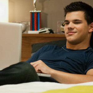 Taylor Lautner Net Worth