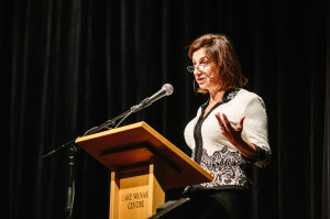 Loretta Napoleoni presents on Islamic State at Aspiring Conversations