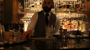 American Cut bar manager Nick Nistico shows how to make a Smoked Old ...