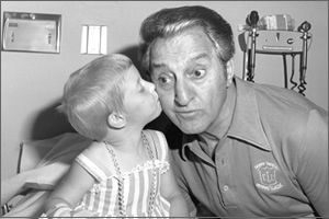 Applause-worthy: Danny Thomas - Founder of St. Jude Children's ...