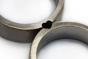 his-and-hers-love-heart-wedding-rings-in-sterling-silver.original.jpg ...
