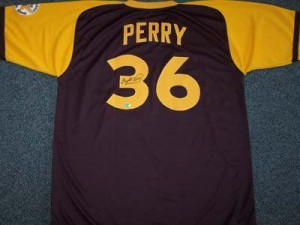 Gaylord Perry Autographed Padres Jersey PSA/DNA #J47964 . $159.00 ...
