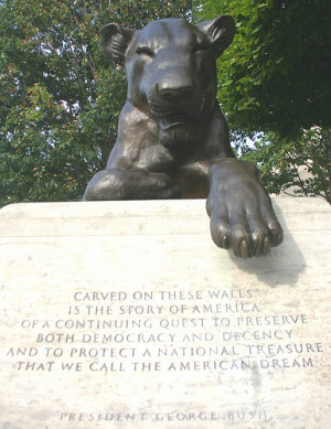 National Law Enforcement Officers Memorial -- memorial lion ...