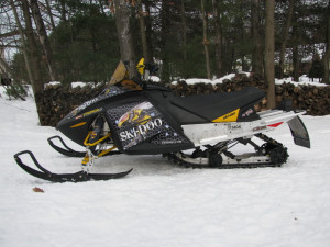 Skidoo Rev Etec Sled Wrap Fusion Pink