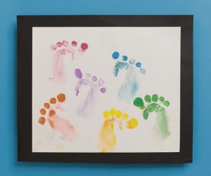 ... feet—and no mess—with Crayola® Color Wonder™ Fingerpaints