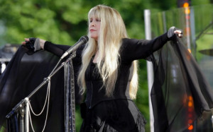 Stevie-Nicks-August-26-2011-Good-Morning-America-Concert-Series-New ...