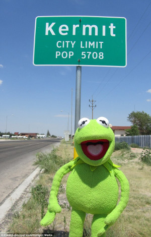 ... Frog puppet who goes everywhere with his loving, globetrotting owners