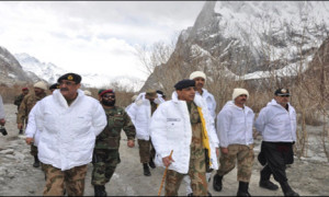RAWALPINDI: Chief of Army Staff, General Ashfaq Parvez Kayani visited ...