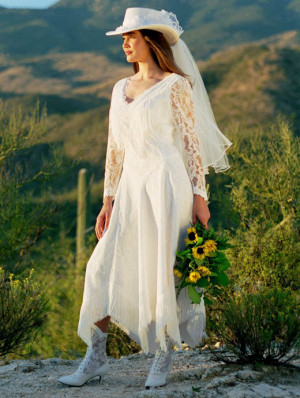 Wedding dress >>>> Western Bridal Gowns >>>> Western Wedding Gown in ...