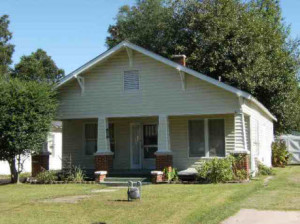 ... cant get that country-style living, down-home peacefulness in a city