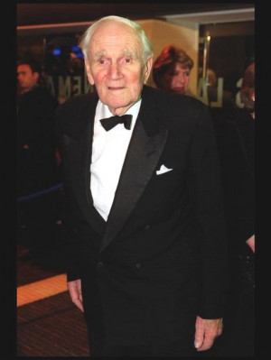 Desmond Llewelyn arrives at the European Premiere of the latest James ...