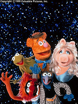 ... The Frog, Fozzie Bear, Miss Piggy and Gonzo in Muppets From Space