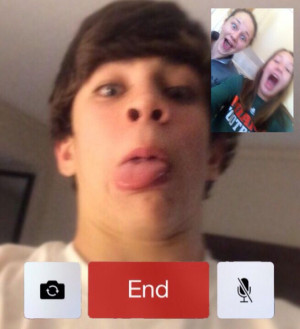 FACETIMING WITH HAYES GRIER!!!