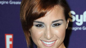 Allison Scagliotti Face