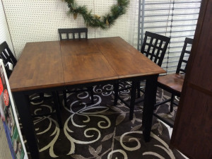 Extended table in store...