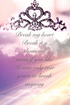 The selection kiera cass the one More