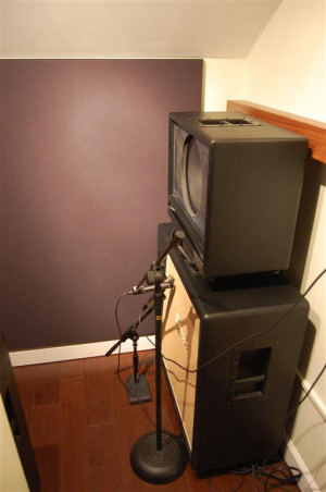 Show me your studio 2010 - no setup too small!-dsc_3135-medium-.jpg