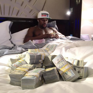 ... ? Mayweather Reacts To Pacquiao's Victory With Instagram Photo Taunt