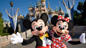Mickey and Minnie Mouse at Disneyland (Disneyland )