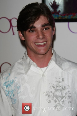 rj mitte rj mitte at the homes that hollywood built