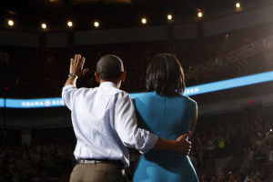 Photo of the Day: Obama Waves to Empty Stands at Official Campaign ...