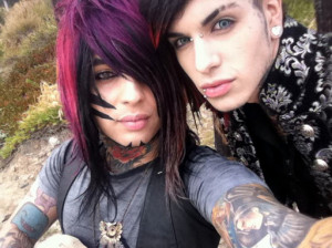 ... rbwUX74rDFE/Dahvie-Jayy-blood-on-the-dance-floor-22969326-629-470.jpg