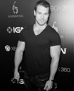 Shawn Roberts: Tags Shawn, Follow Posts, Shawn Robert, Posts Tags, Hot ...
