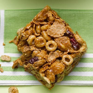 Homemade cereal bars: Almond butter, honey, whole-grain cereal flakes ...