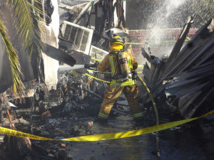 Fully Involved Mobile Home Challenges Lakeside Firefighters