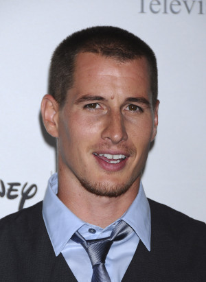 Former Roswell TV Series star Brendan Fehr and Real Madrid and ...