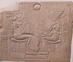 Nefertiti And Akhenaten