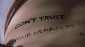 Top best 12 film scenes of Memento quotes,Memento (2000)